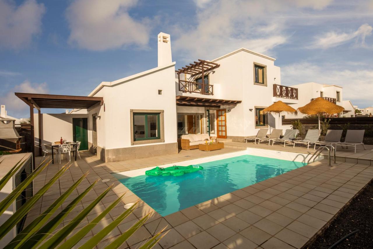 Playa Blanca Beach Mate Exterior foto